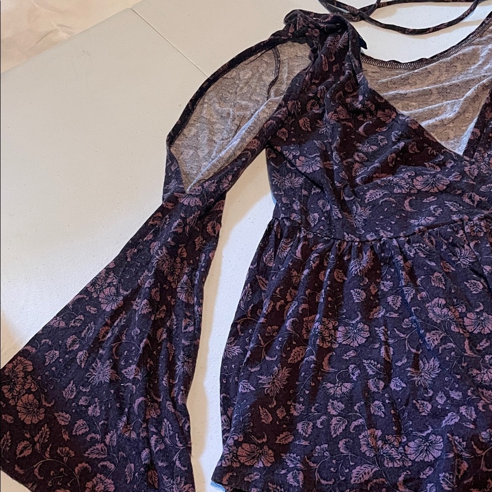 American Eagle Outfitters Soft & Sexy Top - Picture 3 of 4